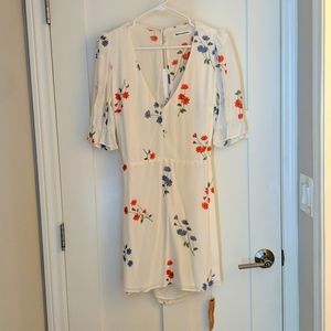 Reformation Brielle size 10